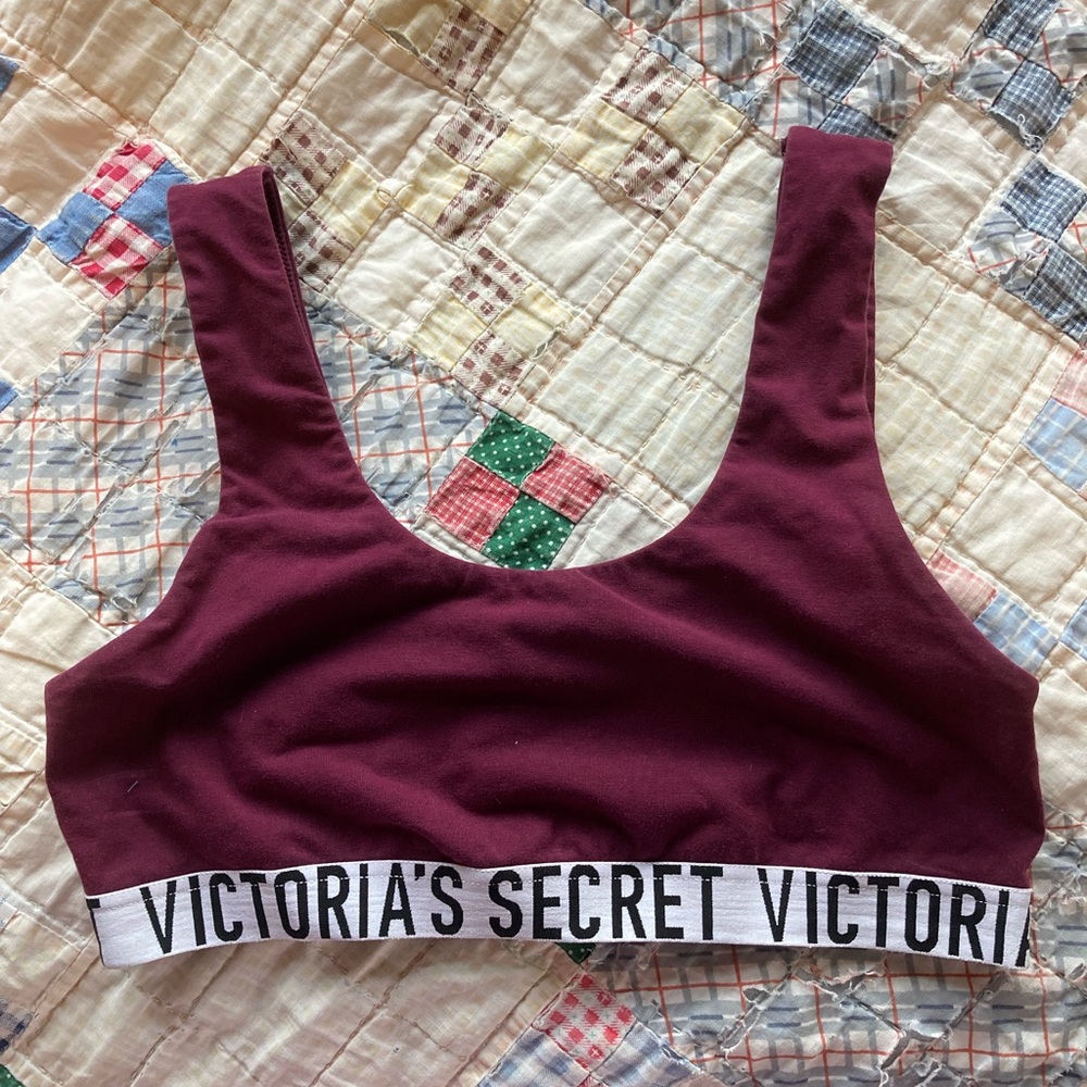 Victorias Secret Sports Bra
